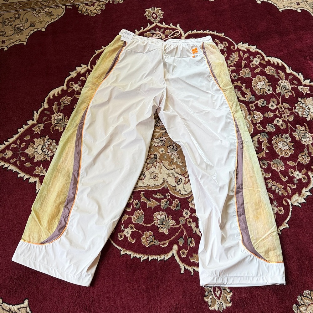 Nike Project F.R.O.G. Men's XL Track Pants White/Olive Aura/Taupe Grey/Sundial - Picture 4 of 12